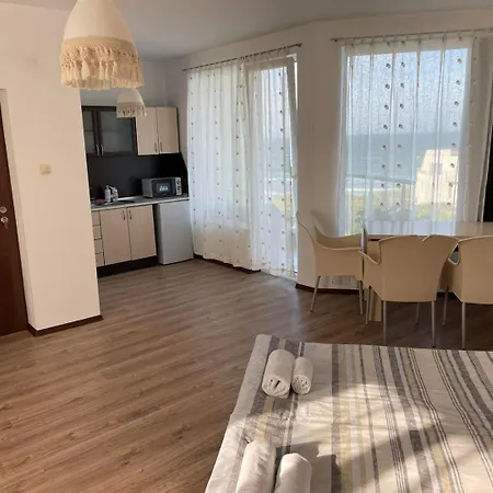 게스트하우스 St Anna 소조폴