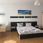 St Anna Къща за гости 4*